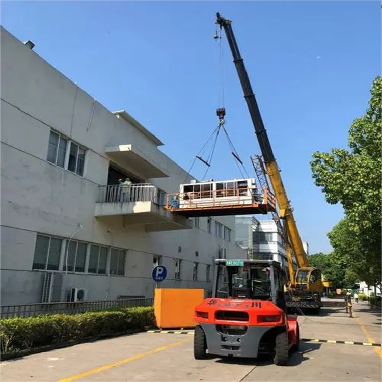 咸宁小型吊车出租电话