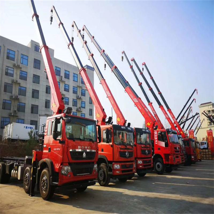 咸宁租专业吊车电话