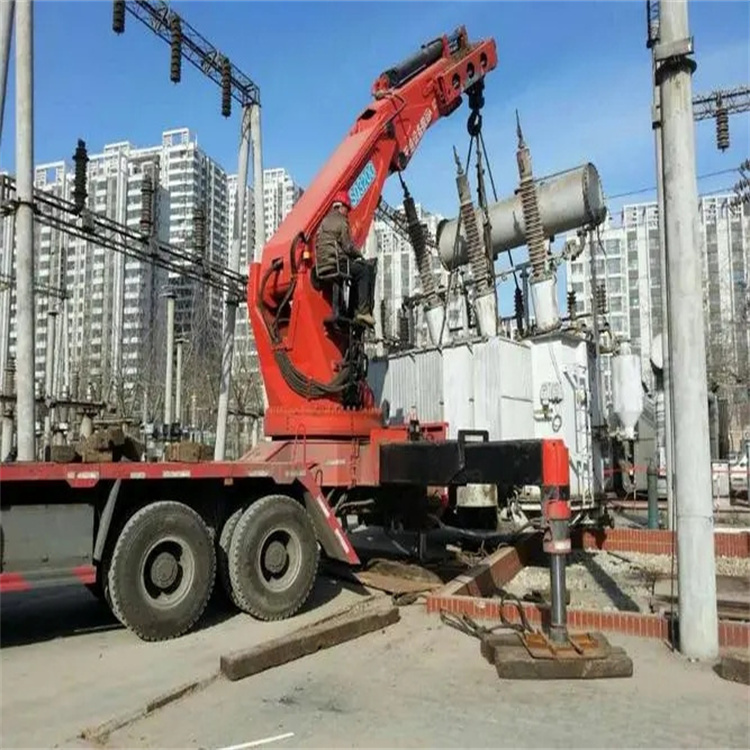 咸宁就近吊车出租|工地厂房吊装设备租赁|24小时高效响应