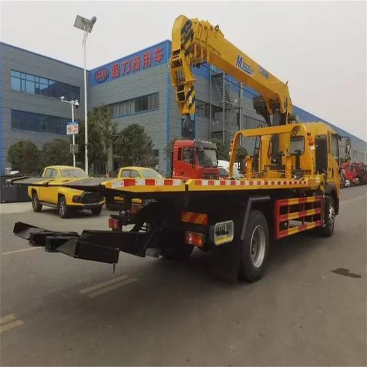 咸宁附近小随车吊出租电话，轻松解决搬运烦恼