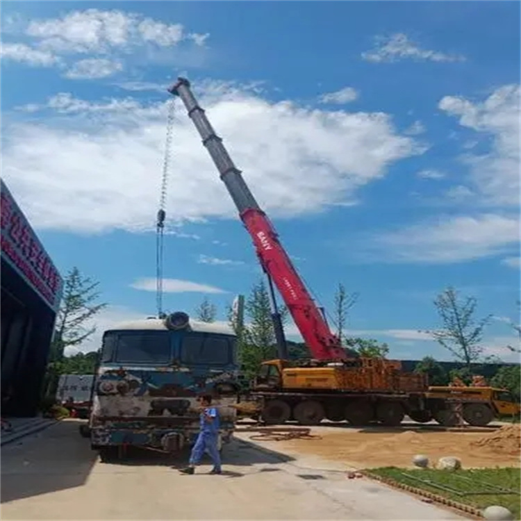 咸宁吊车出租｜16吨汽车吊｜工地吊装/设备吊运｜灵活调度_专业团队